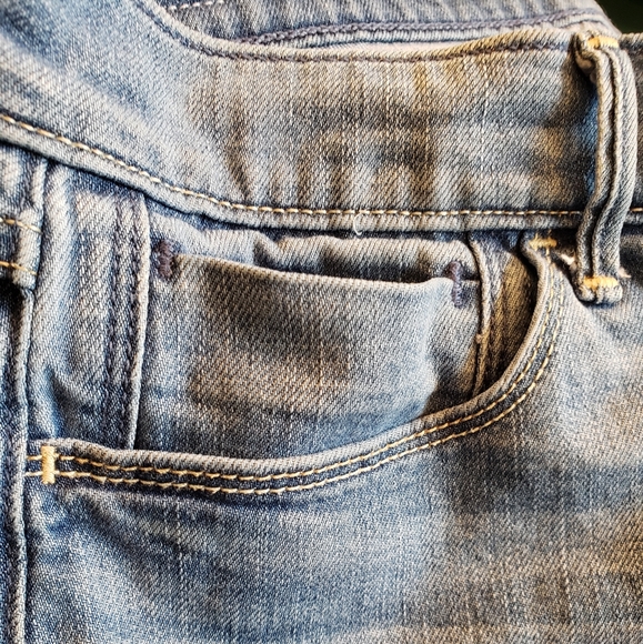 ⭐ABERCROMBIE & FITCH | Denim Shorts 27 - Picture 9 of 14